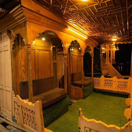 New Bombay Heritage Group Of Houseboats Srinagar (Jammu and Kashmir) Exterior photo
