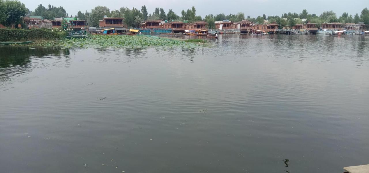 New Bombay Heritage Group Of Houseboats Srinagar (Jammu and Kashmir) Exterior photo