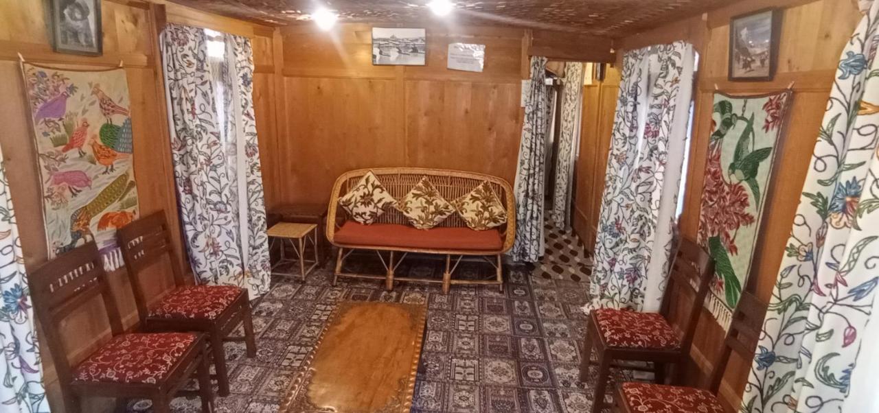 New Bombay Heritage Group Of Houseboats Srinagar (Jammu and Kashmir) Exterior photo