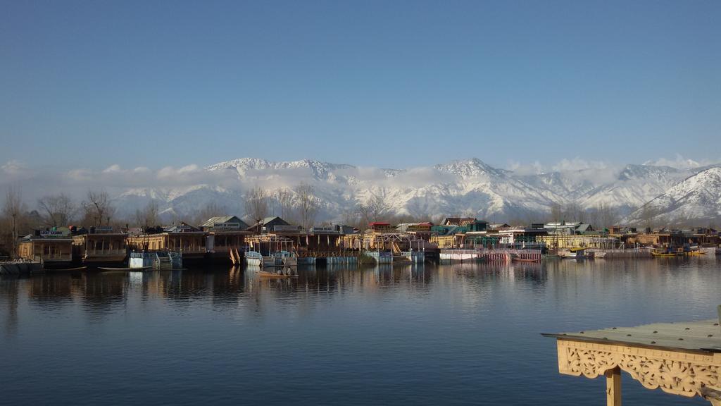 New Bombay Heritage Group Of Houseboats Srinagar (Jammu and Kashmir) Exterior photo