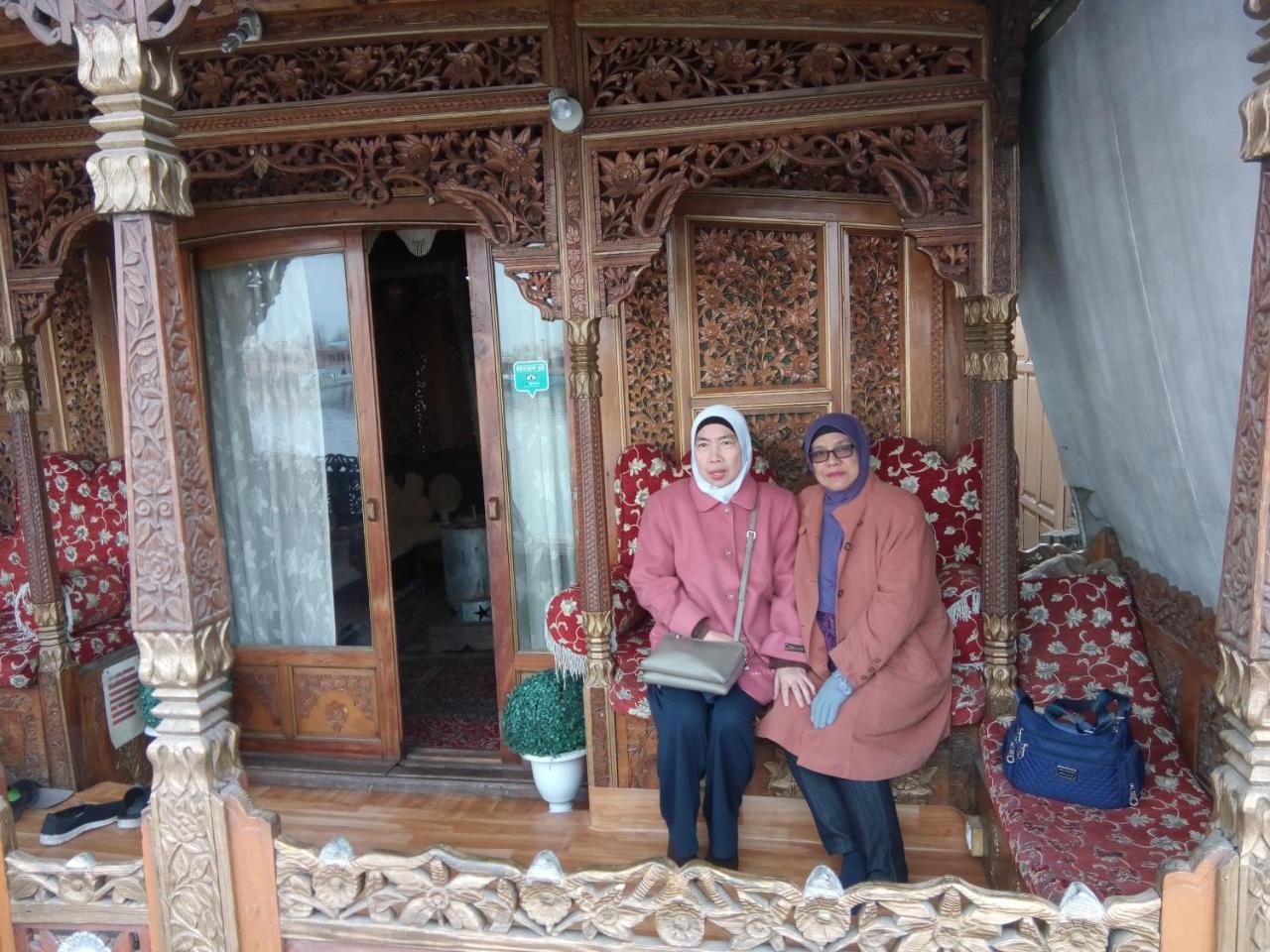 New Bombay Heritage Group Of Houseboats Srinagar (Jammu and Kashmir) Exterior photo